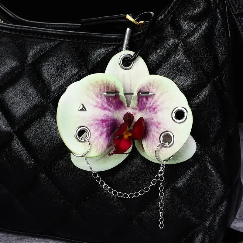 Exquisite Simulation Phalaenopsis Keychain Backpack Decoration Gifts Creative Hand-punched Puncture Simulation Flower Keyring