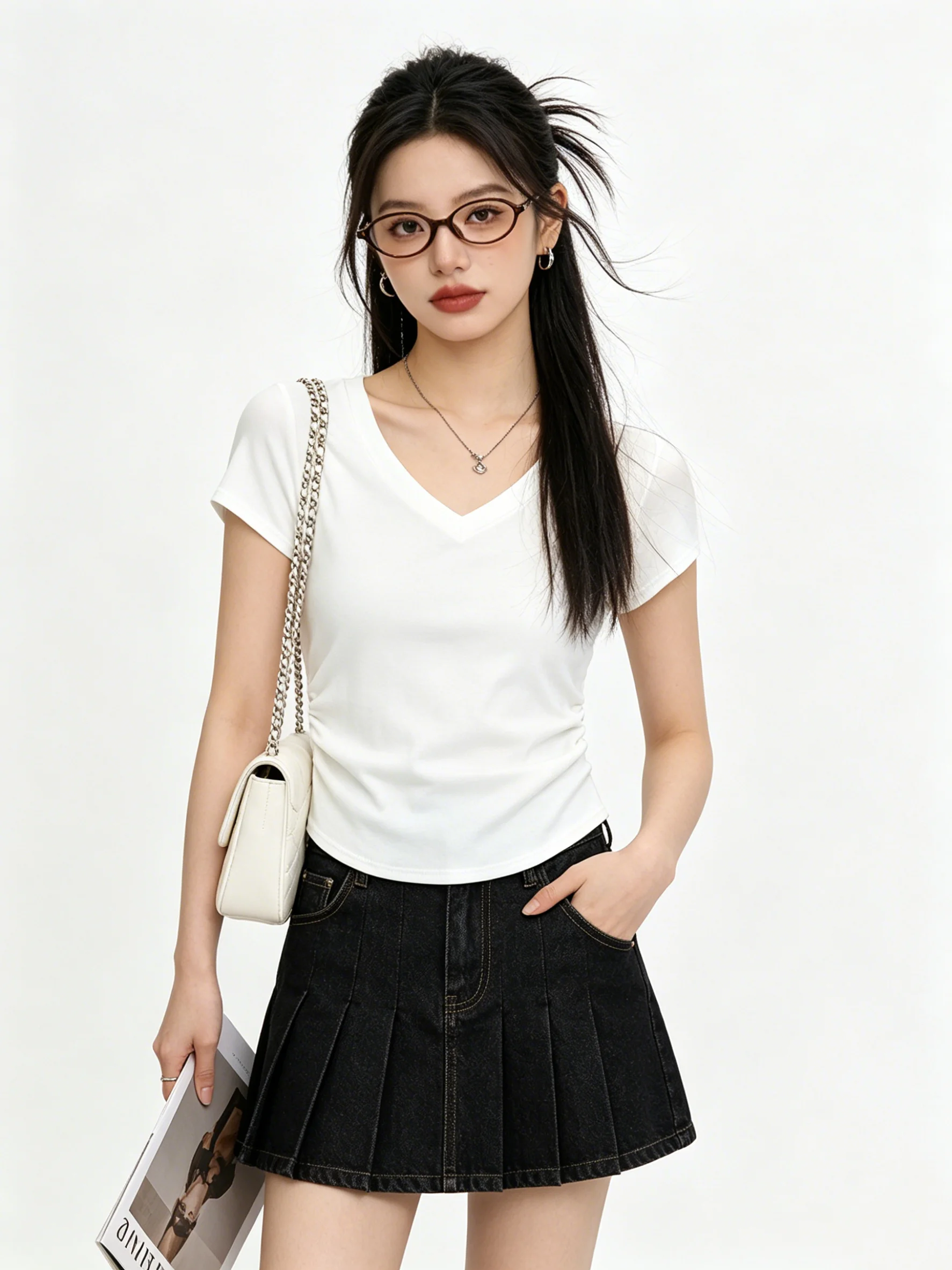 

Korean Style Casual Chic White Short Sleeve T-Shirt Summer Design Folded Waist Slimming Women's Short Top V-neck Pure Color