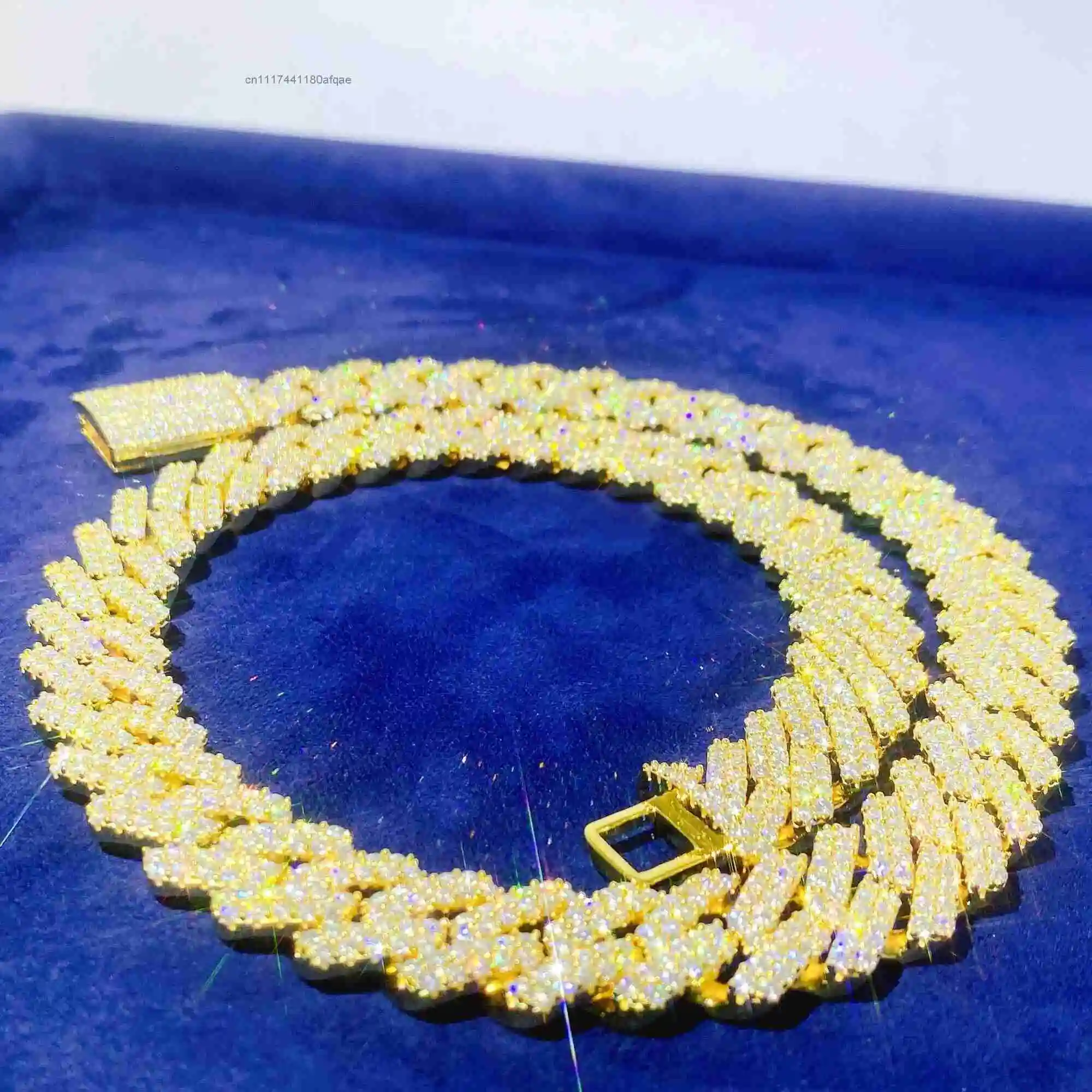 925 Sterling Silver Gra Certificated Vvs d Color Iced Out Hip Hop Jewelry 15mm Moissanite Cuban Chain.