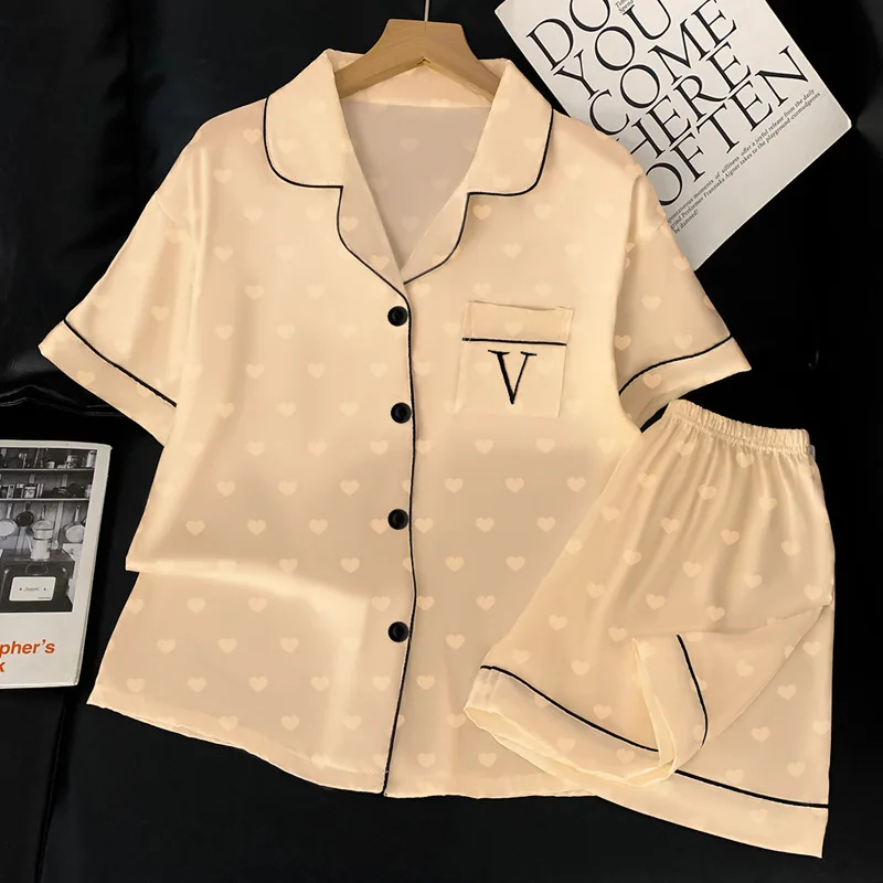 

Women's New Summer Ice Silk Short-Sleeved Pyjamas Letter V Love Jacquard Pyjamas Short-Sleeved Senior Sense of Homewear Suit