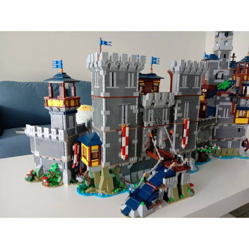 MOC-122192 nouveau château de tour de mer classique scène de rue bloc de construction modèle 6936 pièces garçons jouet d'anniversaire pour enfants cadeau