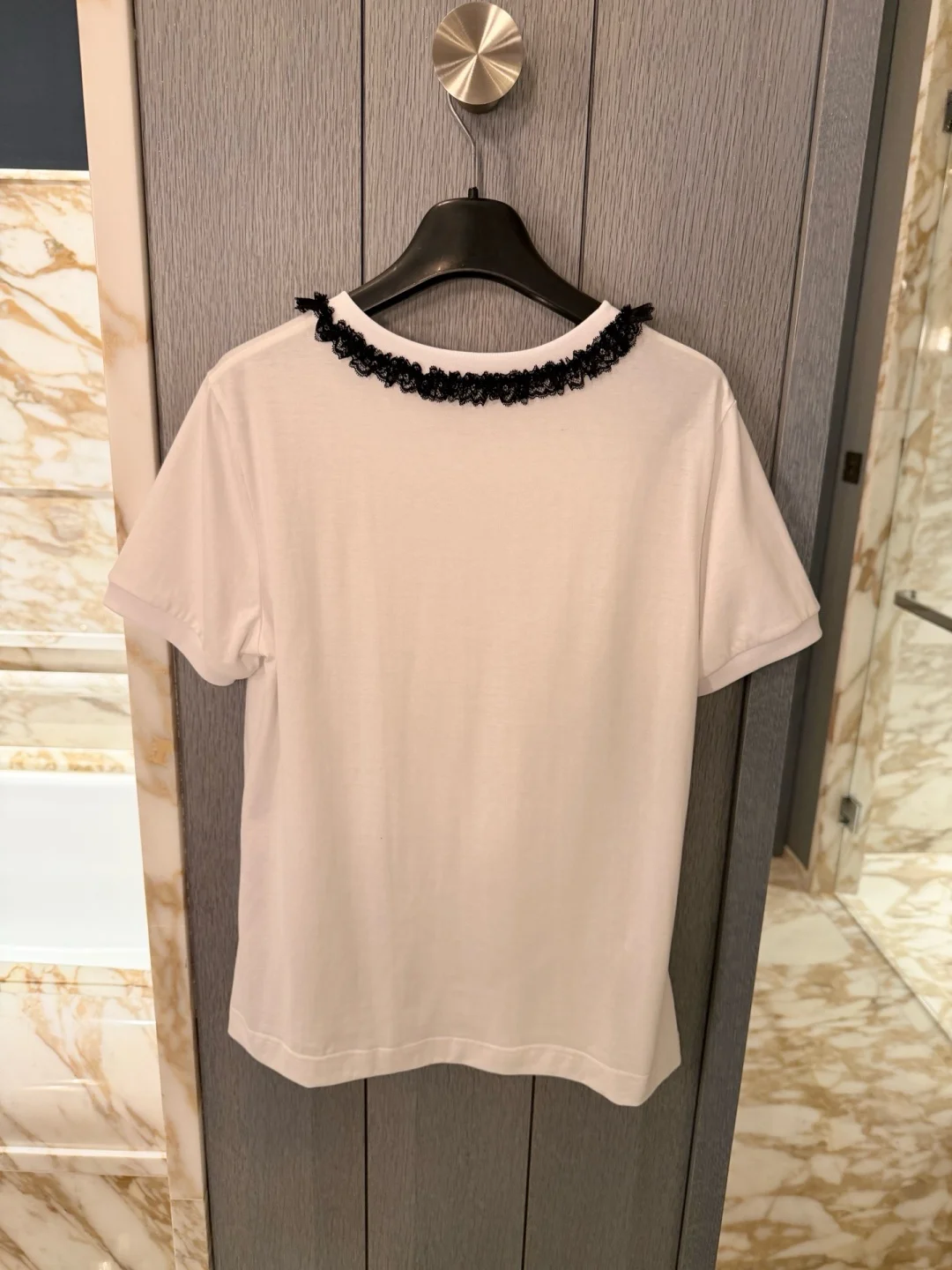 Women's Elegant Lace Collar Embroidered T-Shirt – Soft Pure Cotton Girlish Style Comfortable Top for Daily Wear