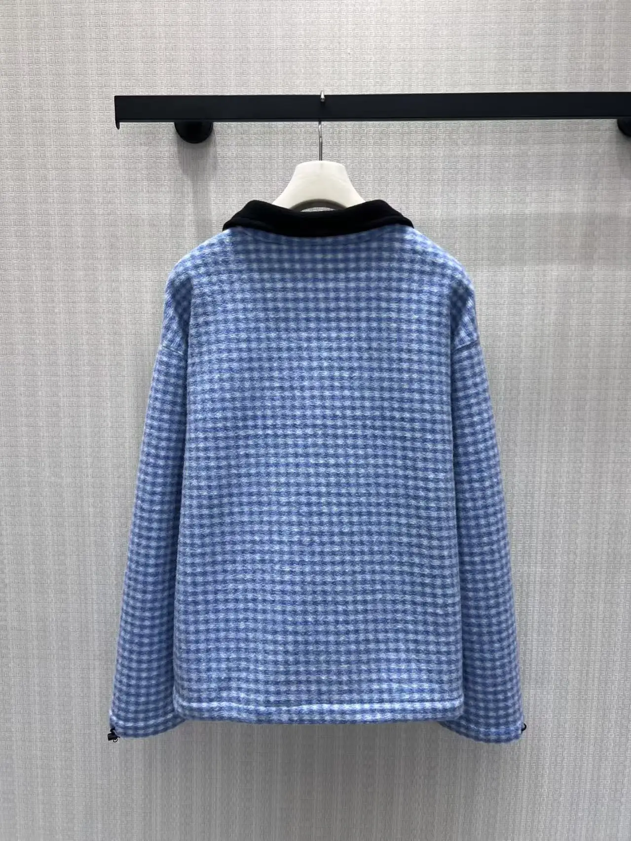New French elegant and fresh blue and white plaid stand up collar zipper jacket with black collar and drawstring cuffs for women