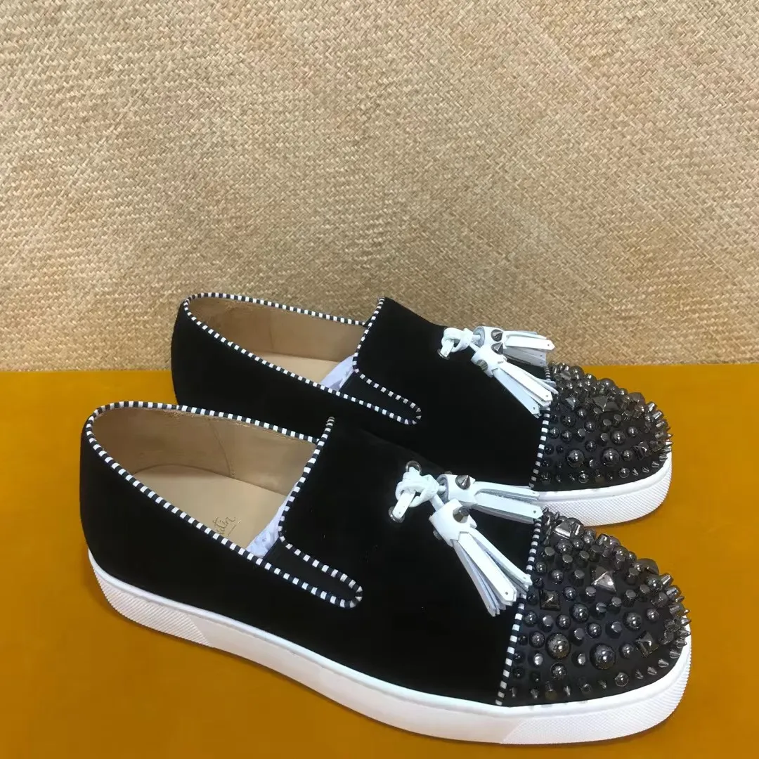 Luxury Men's Tassel Shape Rivets Toe Low Top Black Suede Leather Red Bottom Sneakers Casual Boat Shoes Fashion Party Footwear