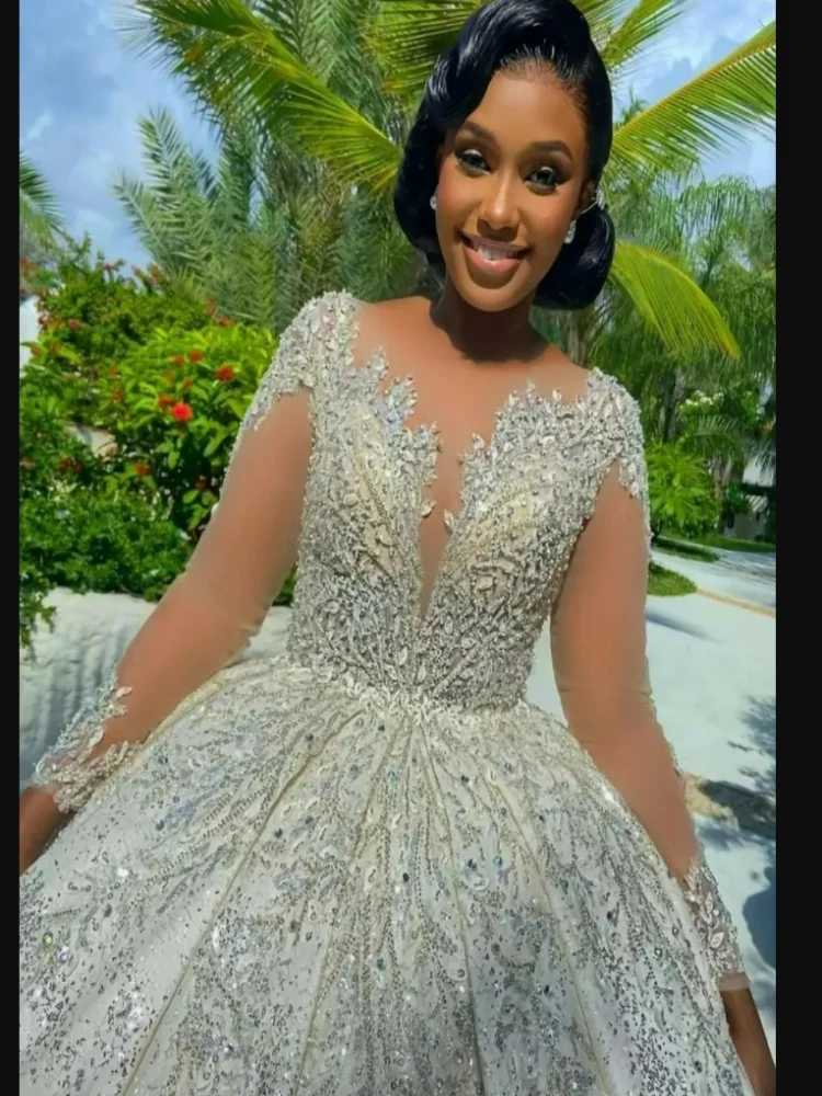 

Customized Sparkly Heavy Crystals Beads Ballgown Wedding Dress Robe De Mariée Long Sleeve Plus Size Princess Fashion Bridal Gown