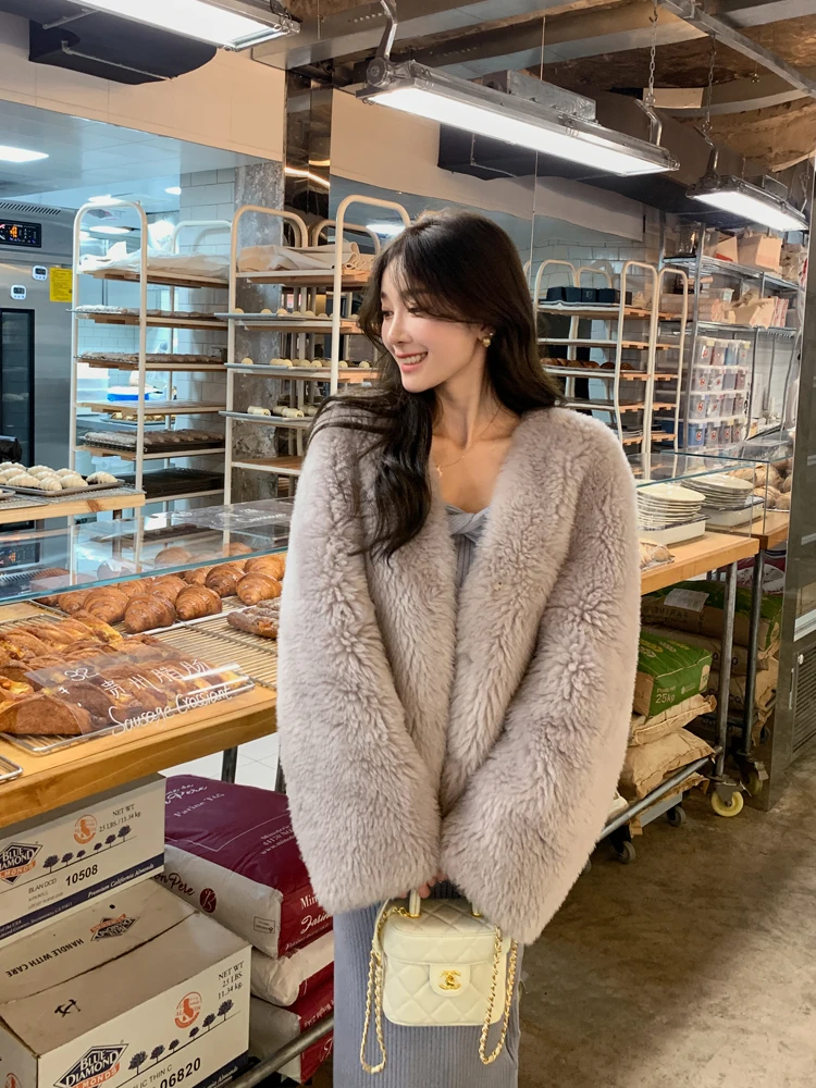 

GG Women's Lamb Fur Coat Inteated Hair And Skin Winter New Sle Button Detail Long Sve V-Ne Loose Fit Korean Sle