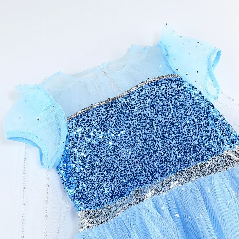 Kinder Mädchen Eis-Schnee-Prinzessin Kostümkleid mit Pailletten, Umhang und komplettem Zubehör für Halloween, Geburtstag, Cosplay, Themenparty-Outfit – Detail 5