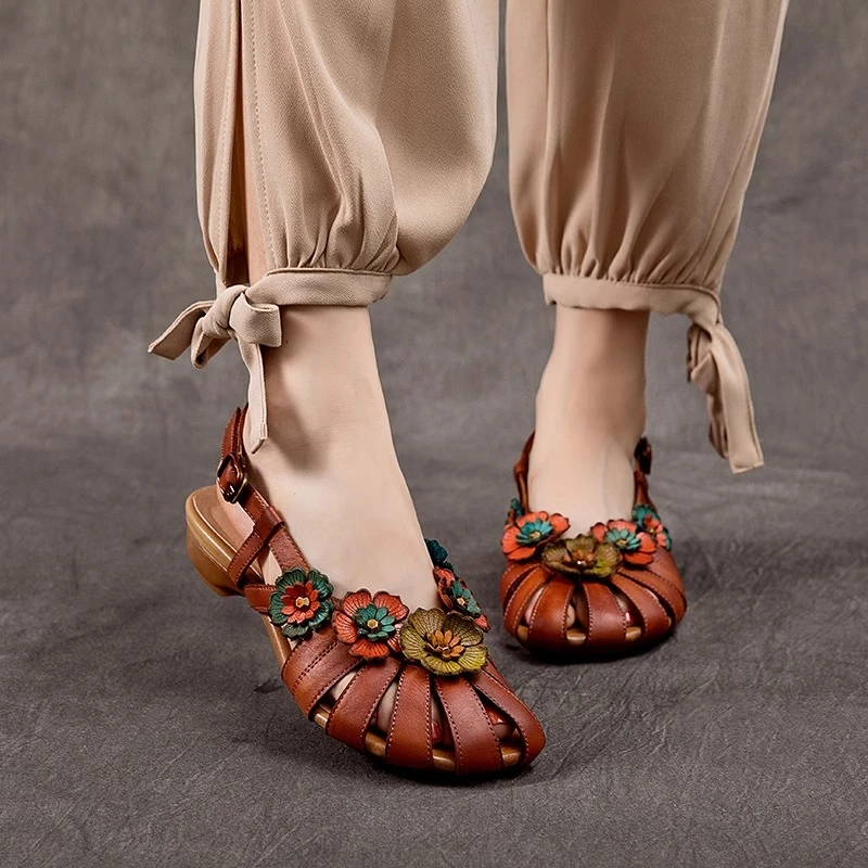 

2025 New Retro Comfortable Women Rome Sandals Flower Buckle Design Soft Leather Platform Sandal Casual Fashion Shoes