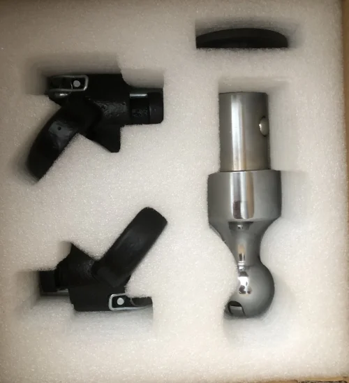 60618  Puck System Gooseneck Hitch Kit, 30K, 2-5/16-In Ball, Fits Select  2500, 3500, Chrome 60638