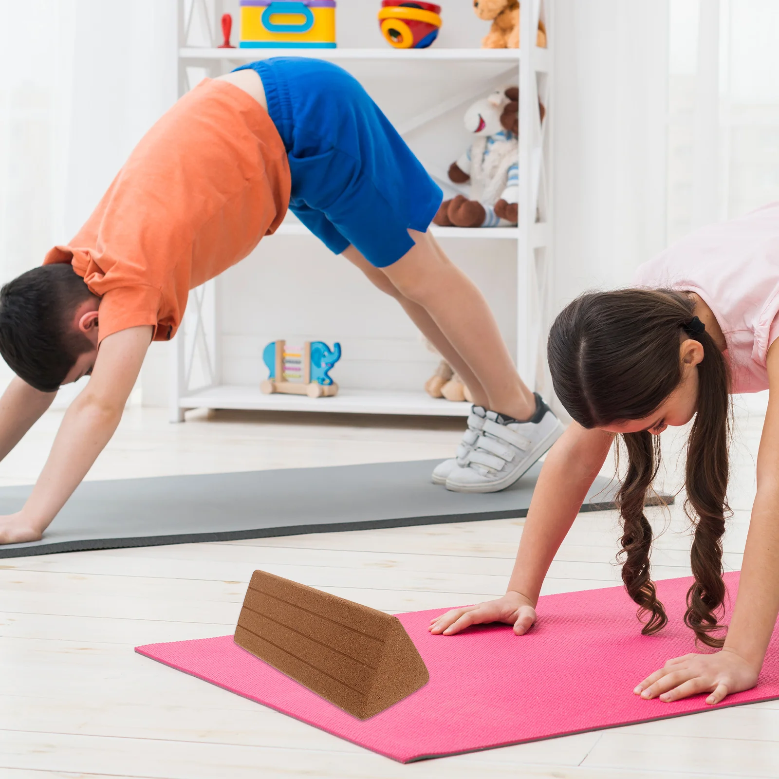 

High-Density Triangle Cork Yoga Block Soft Durable Non-Slip Pilates Fitness Balance Workout Accessories Muñequeras Para Gym