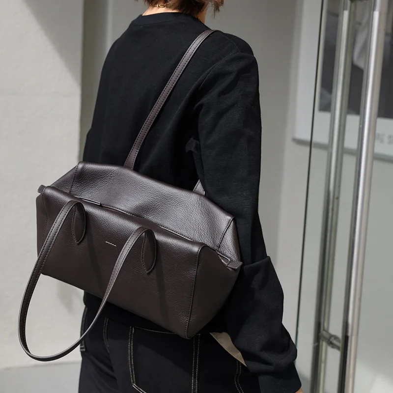2026 Genuine Leather Bowling Bag Top Layer Cowhide Retro Versatile Single Shoulder Large Capacity Boston Bag for Men And Women