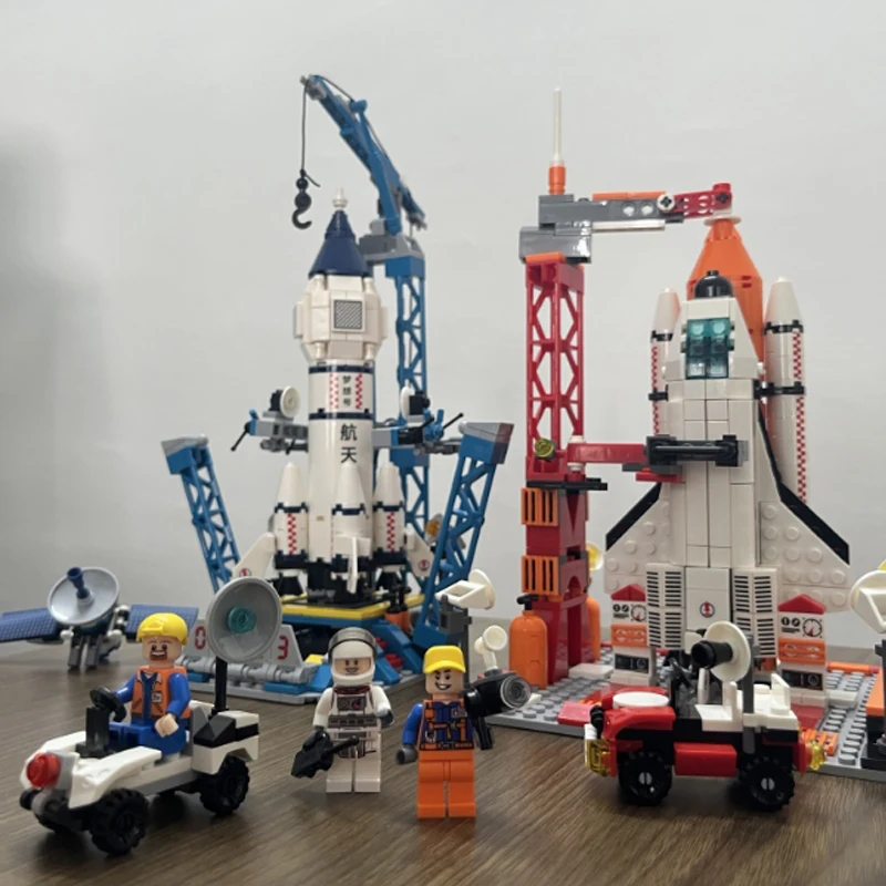 

Модель космической ракеты, конструктор-головоломка, развивающая игрушка для детей, подходит для мальчиков и девочек, в качестве подарка на день рождения.