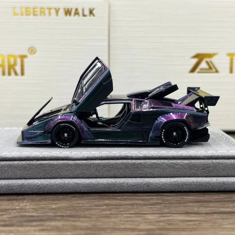 TopArt LBWK Countach Chameleon 1/64 Scale Luxury Tuned Body Diecast Alloy Car Realist Simulation Collectible Model Perfect Gift