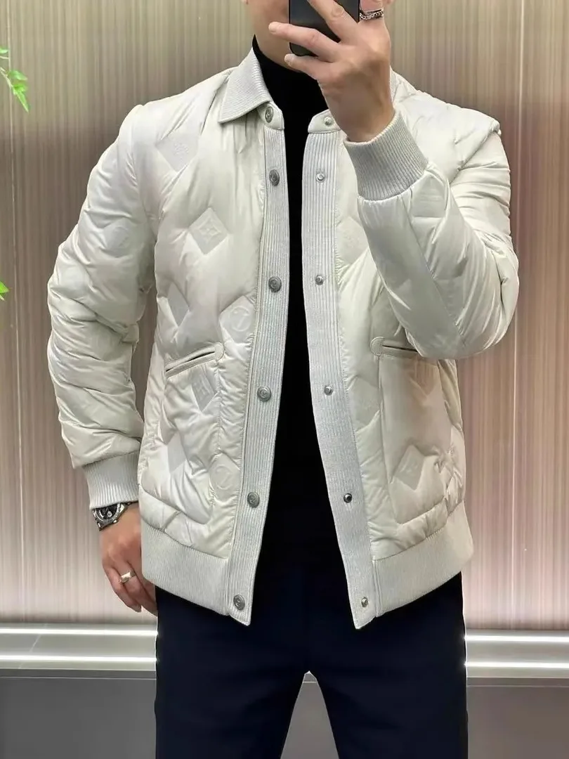 

High Quali Men's Faionable Knitted Stand Collar down Jaet Slim Fit Autumn Winter European Sle Versatile Outerwear