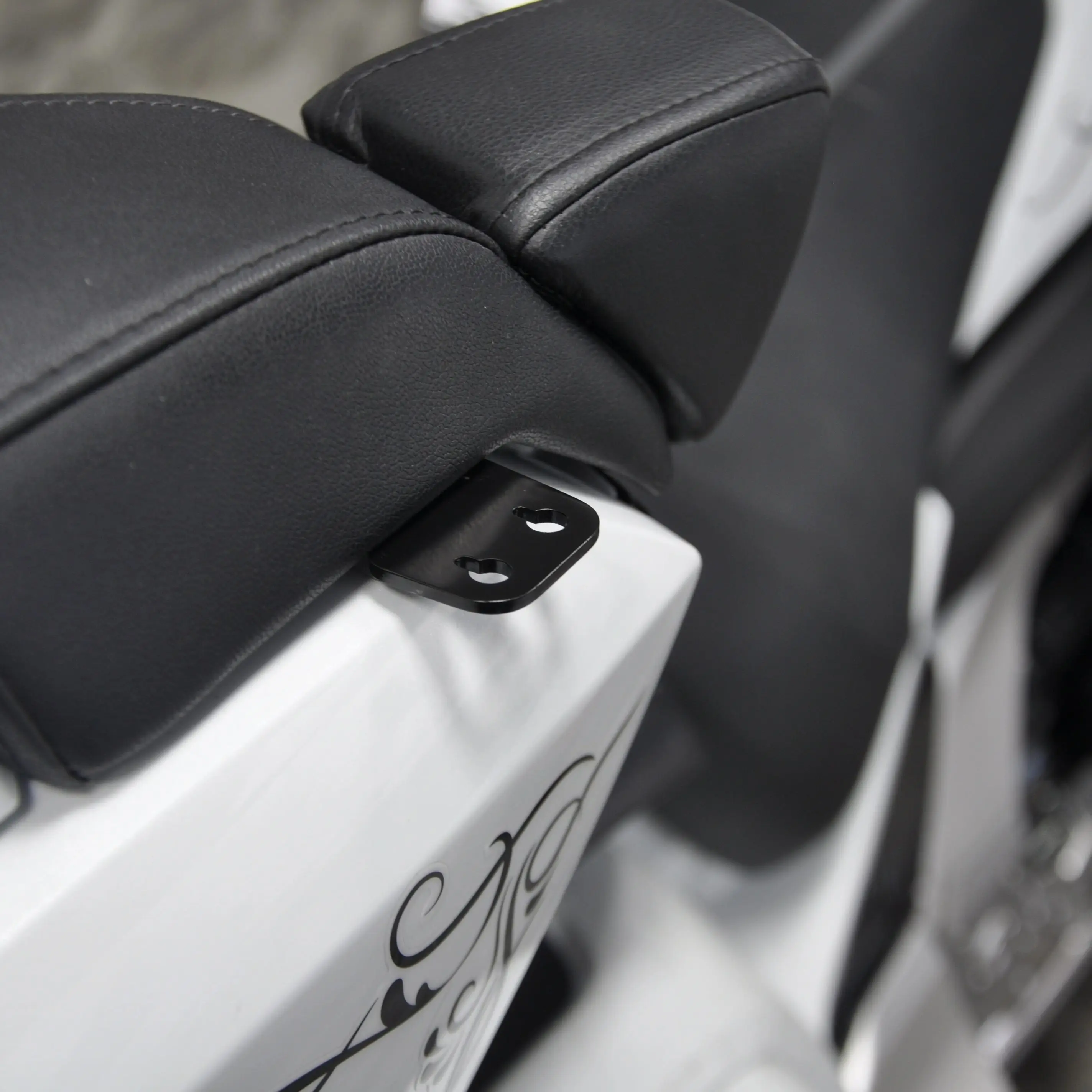 Panical Goldwing GL1800 2018-2026 Fit Honda motorcycle Rear Passenger Trunk Rack Cup Holder Bracket Phone Holder Double Hole