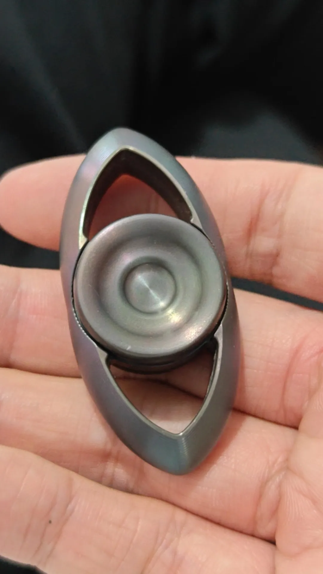 Used EDC American Genuine SacredSpins Reed Gyro