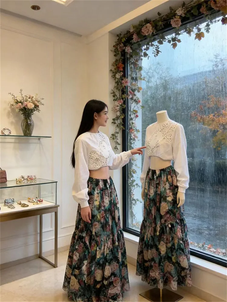

Fashionable Korean Style Women's Long Sleeve Two-Piece Set High Waist Skirt Spring New Design Versatile Elegant Look