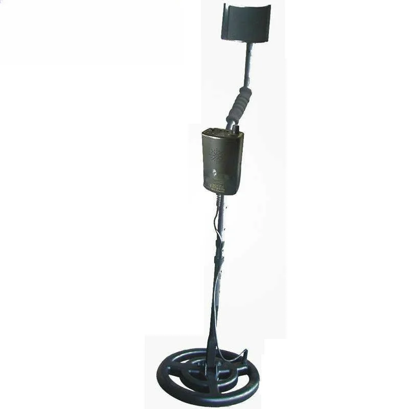 

Underground metal detector treasure hunter