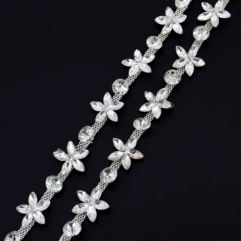 10Yards Rhinestone Trim Tassel Chain Flower Shape Diamond Crystal Clothing Bag Hat DIY Wedding Rhinestone Ribbon Gift Decoration