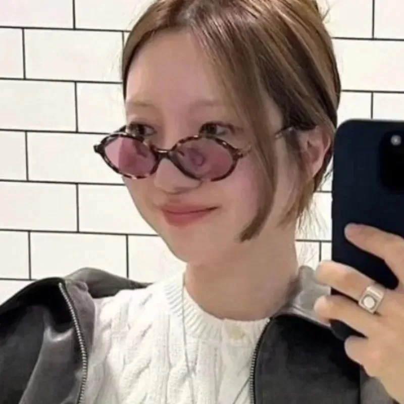 Oval Small Frame Woman Sunglasses Women Retro Female Glasses Anti-blue Light Eyeglasses Trend Ladies Glasses men image 3