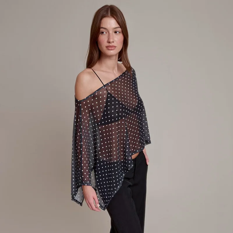 セクシーなオフショルダーイレギュラートップス、斜め襟、フルスリーブ、ポリエステル製レディースTシャツ、ストレートカット、薄手生地、中国製...