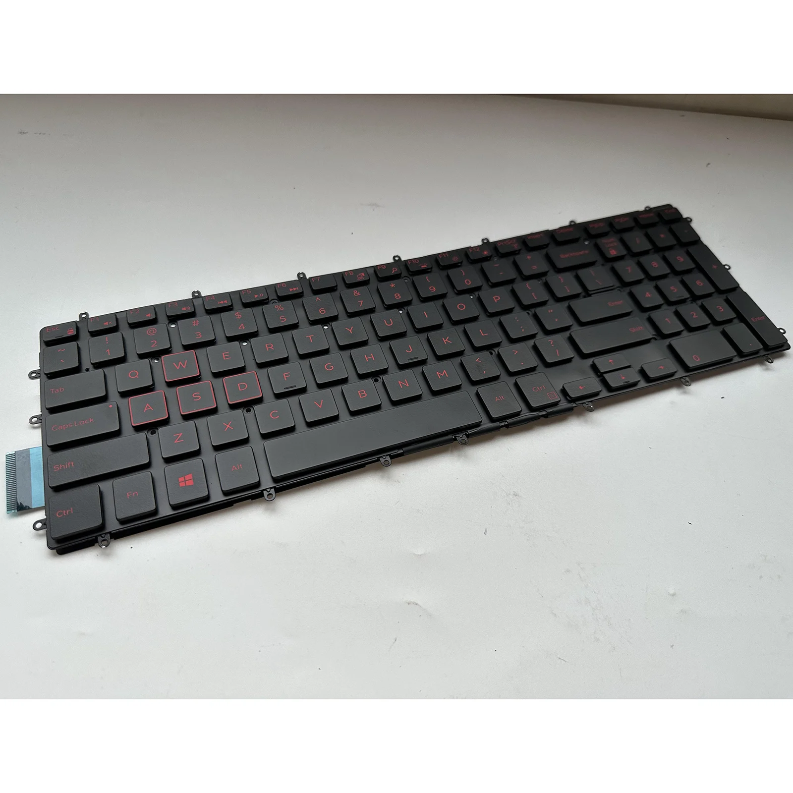 US laptop keyboard for Dell 15-7000 5567 5570 7566 7567 5665 5568 3582 3583 view 4