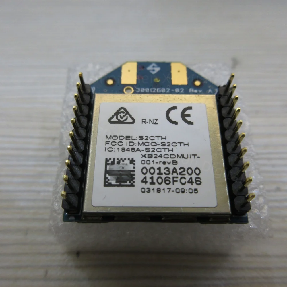 1846-S2CTH Wireless Data Transmission Module 2.4GHz RF Module XB24CDMUIT-001 for IoT Applications