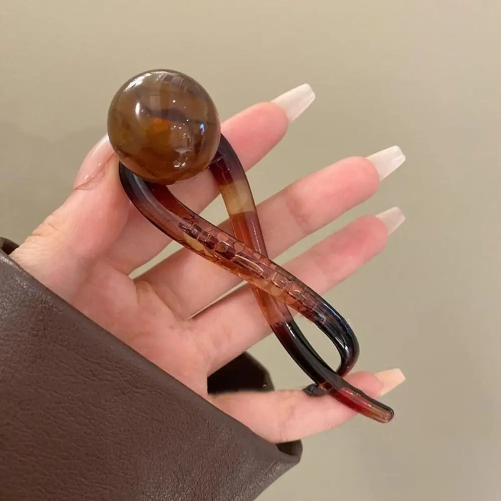 

Hairpin Bead Twisted Clip Hair Styling Tool Frog Buckle Line Grab Clip Hair Clip Hair Accessories Ponytail Clip Back Head