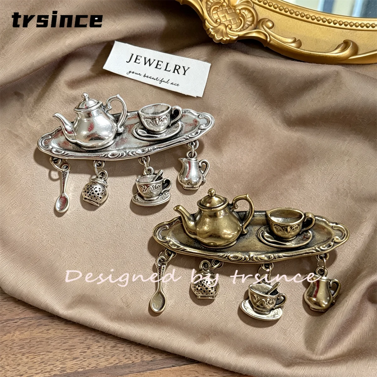 Vintage Tea Dangle Brooch Retro Teapot Cup Spoon Charm Lapel Pin Teatime Badge Jewelry Gift for Women Clothing Accessory