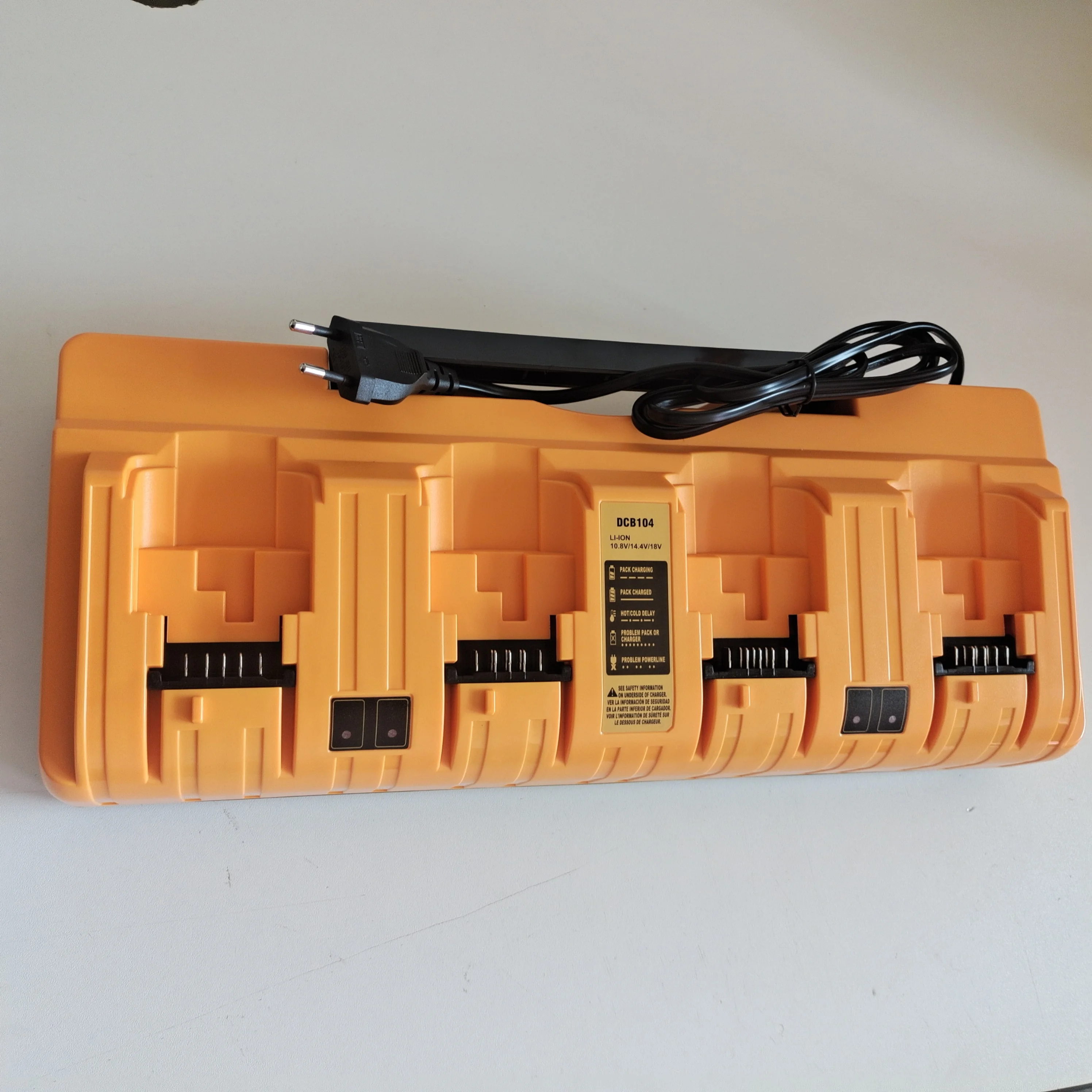 Li-ion battery Charger 4 Port Rapid 3A Charging Current For Dewalt 14.4V 18V 20V DCB140 DCB180 DCB182 DCB200 DCB203 DCB205