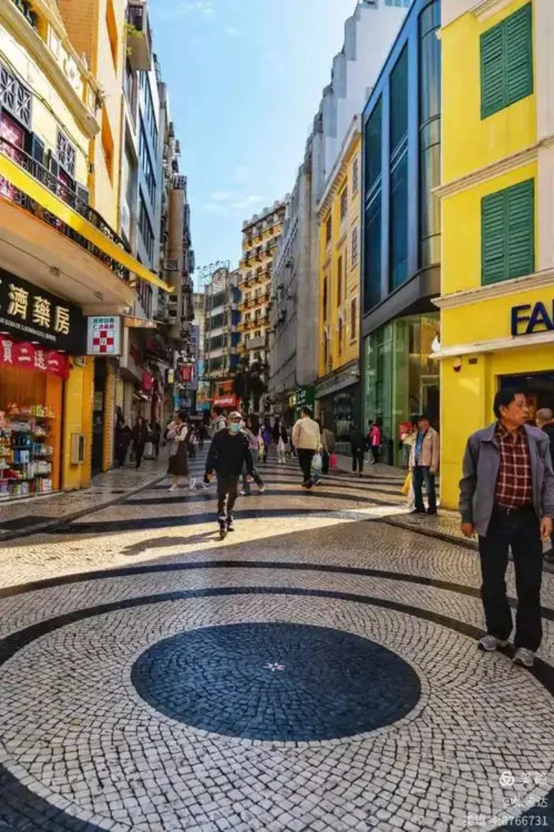 

Для Toyota Highlander 2020-2023 XU70: Стильный нано-изолирующий солнцезащитный козырек на лобовое стекло, аксессуар для авто