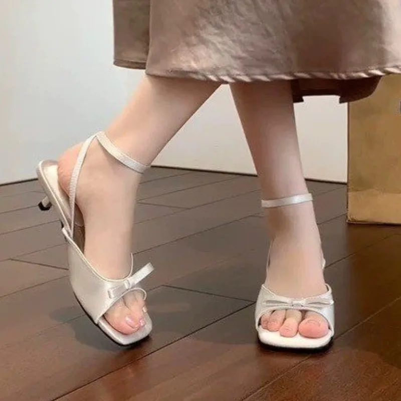 2024 New Designer Comfortable Stiletto High Heel Shoes Sexy Fashion Women Outdoor Open Toe Ankle Buckle Sandals Shoes for Women