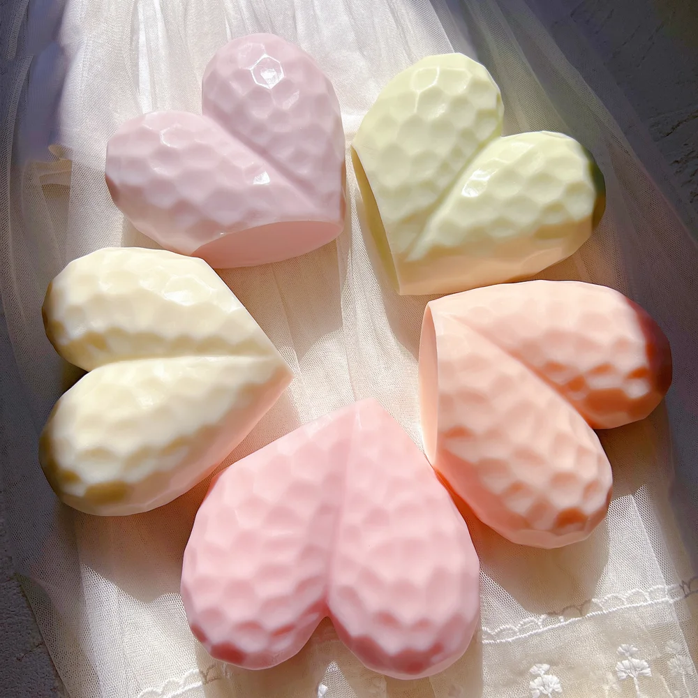 

Valentine Day Gifts Diamond Heart Stand Shape Candles Molds Geometric Love Soy Wax Silicone Mould Wedding Gift Table Decoration