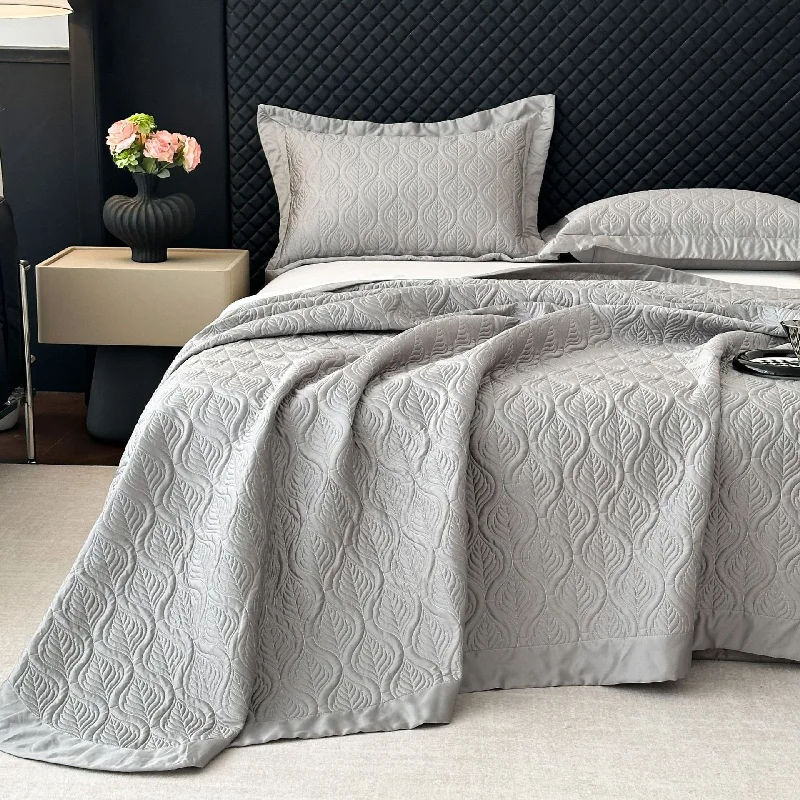 Solid Color Quilted Bedspread Set 3PCS, Silky Soft Breathable Lightweight Coverlet, Luxury All Season Bedding Topper for Bed