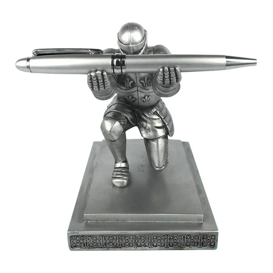 1Piece Executive Knight Pen Holder Small Sculpture Creative Desktop Ornament For Home Office Decoration