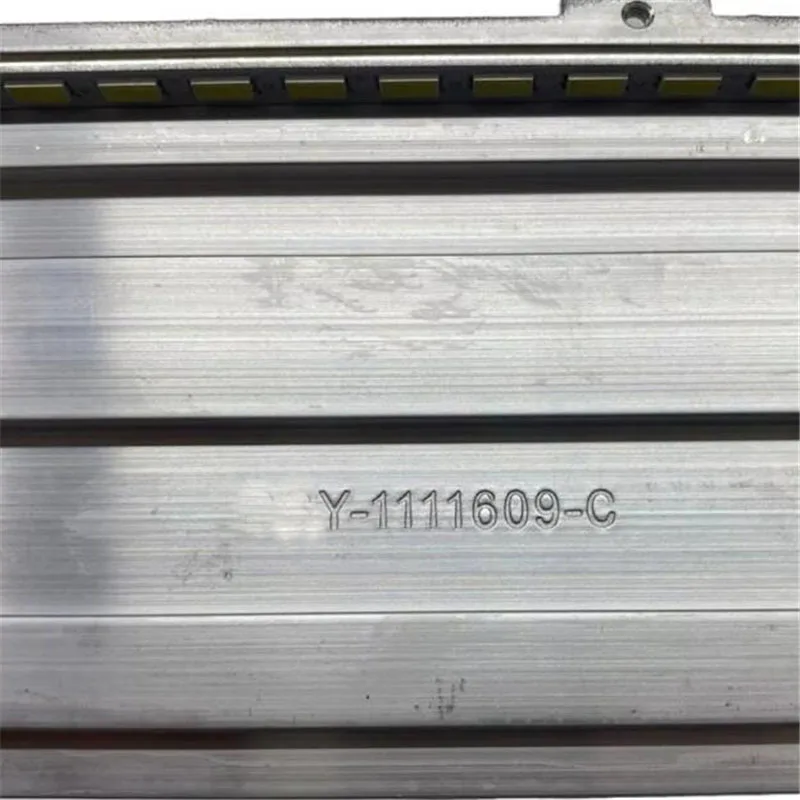 Kit barra di illuminazione TV RSAG7.820.5182 5045 4778 4776 striscia di retroilluminazione per Hisense 32K26 HLE3213RT nastri array HE315FH-E58 E78