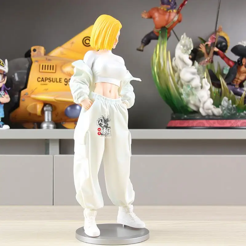 Dragon Ball Estátua Figura Stand Pose Anime Robot 18 Decoração de mesa duas vezes dimensional linda menina Brinquedos colecionáveis e hobbies