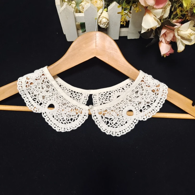 gola-falsa-decorativa-de-renda-com-flor-vazada-e-efeito-antienvelhecimento-estilo-boneca-versatil-para-sueteres-e-streetwear