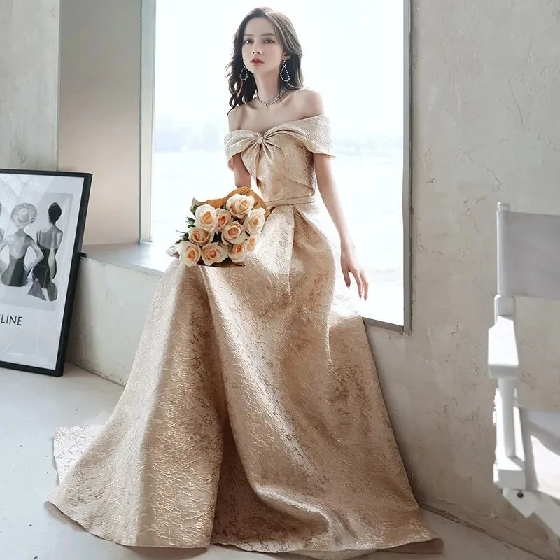 Robe de soirée dorée de luxe pour femmes, tenue élégante pour Banquet d'anniversaire français, nouvelle collection printemps 2026