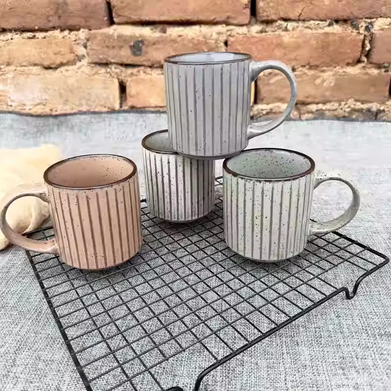 

290 мл керамическая кружка в вертикальную полоску, японская ретро кофейная чашка с брызгами чернил, винтажный цвет, домашняя сервировка чая, молока, женские и мужские кружки для воды