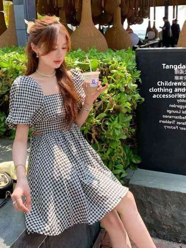 

Exhipire Playful High Waist Design Puff Sve Dr Artistic Sle Mid-Calf A-Line Dr Cotton Linen Blend ort Sve Squ...