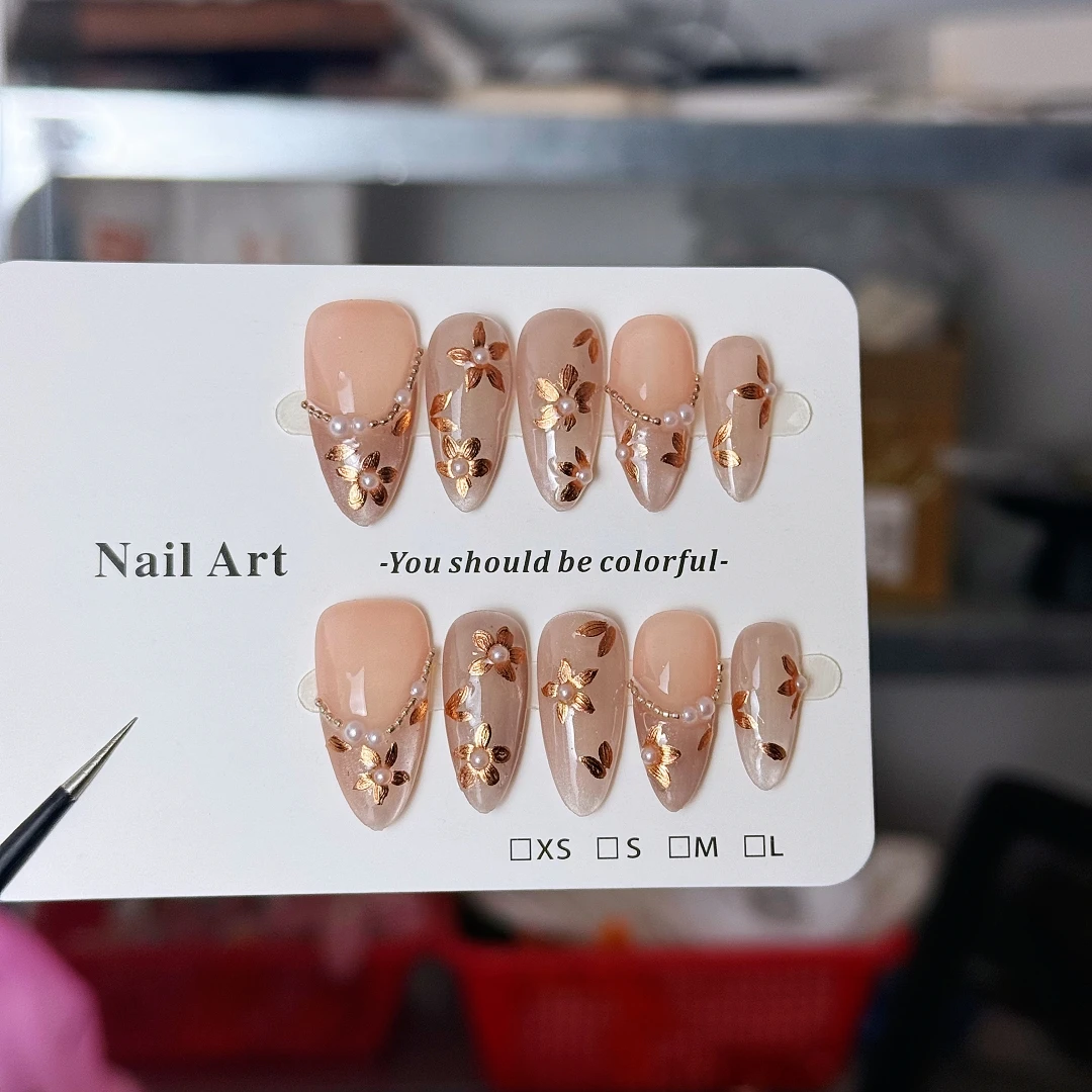 10pcs High-end Fashionable and elegant style, hand-painted flower patterns, with small pearls handmade fake nails