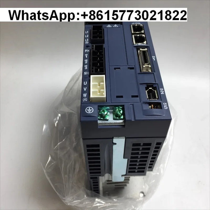 Сервопривод RYH751F5-VV2 (201w/401w/851w/1500w/2900w/3000w) Сервопривод RYH751F5-VV2 (201w/401w/851w/1500w/2900w/3000w)