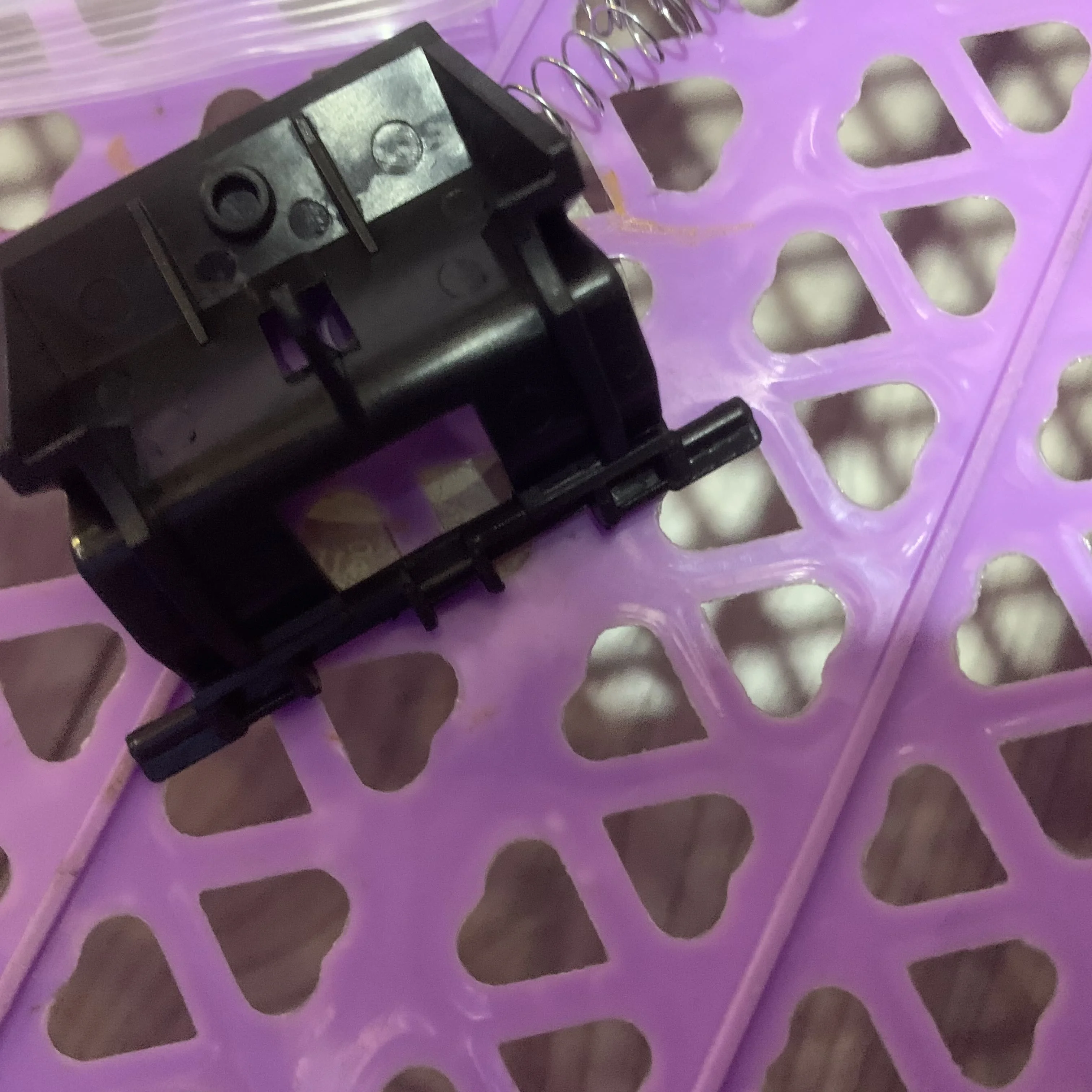 

20 шт. RM1-4006-000 разделительная накладка для HP P1005 P1006 P1007 P1008 P1009 P1102 P1108 M1139 M1219 M1130