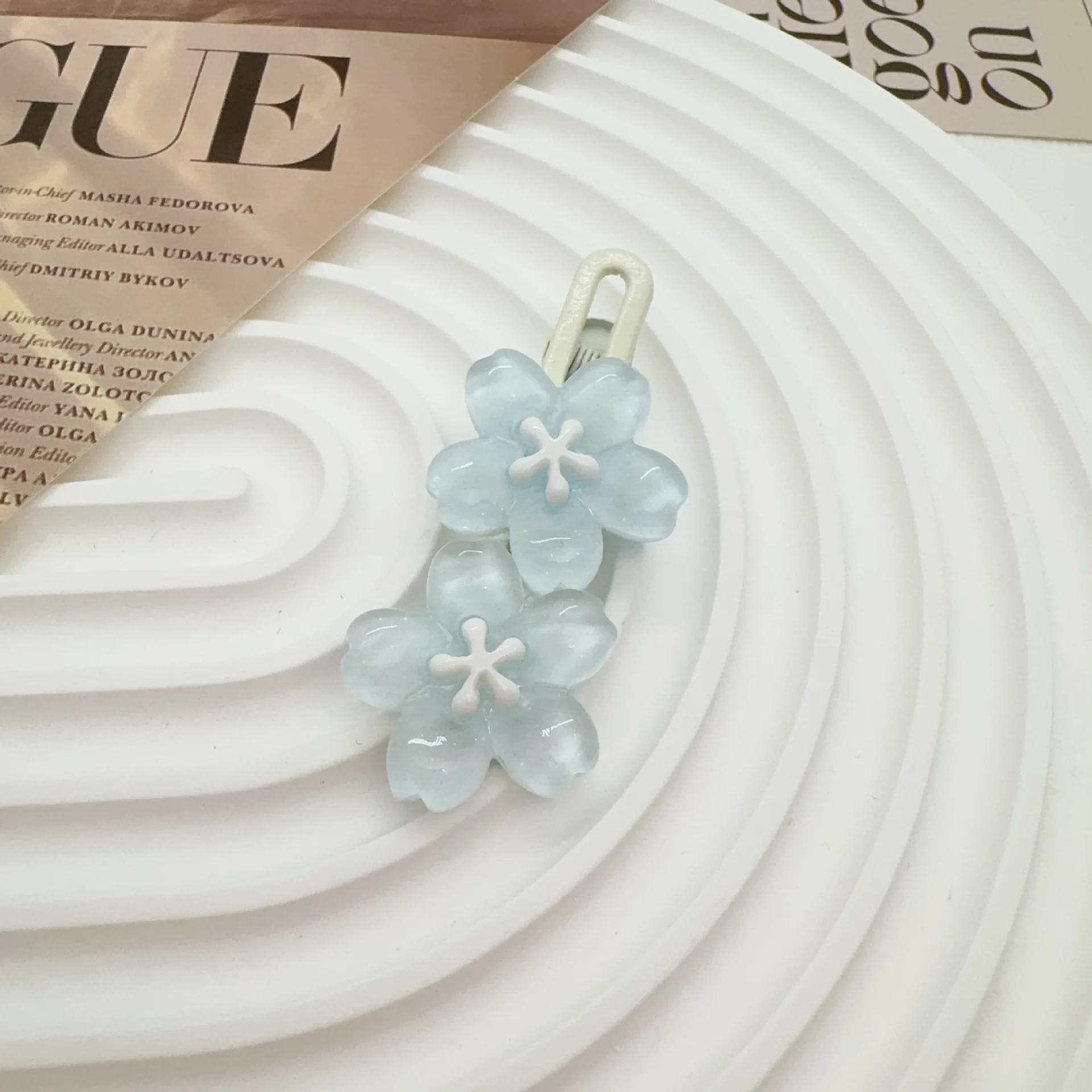 مشبك شعر جيلي زهر الكرز قطعة واحدة أنيقة ولطيفة ومضادة للانزلاق للفتيات والنساء وإكسسوارات الشعر اليومية