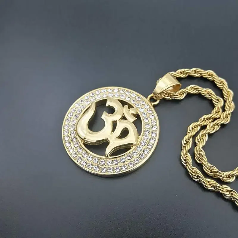 Vintage Hindu Symbols Rune Amulet Pendant Necklace Charm Men\\\'s Religious Style Prayer Amulet Jewelry Gift