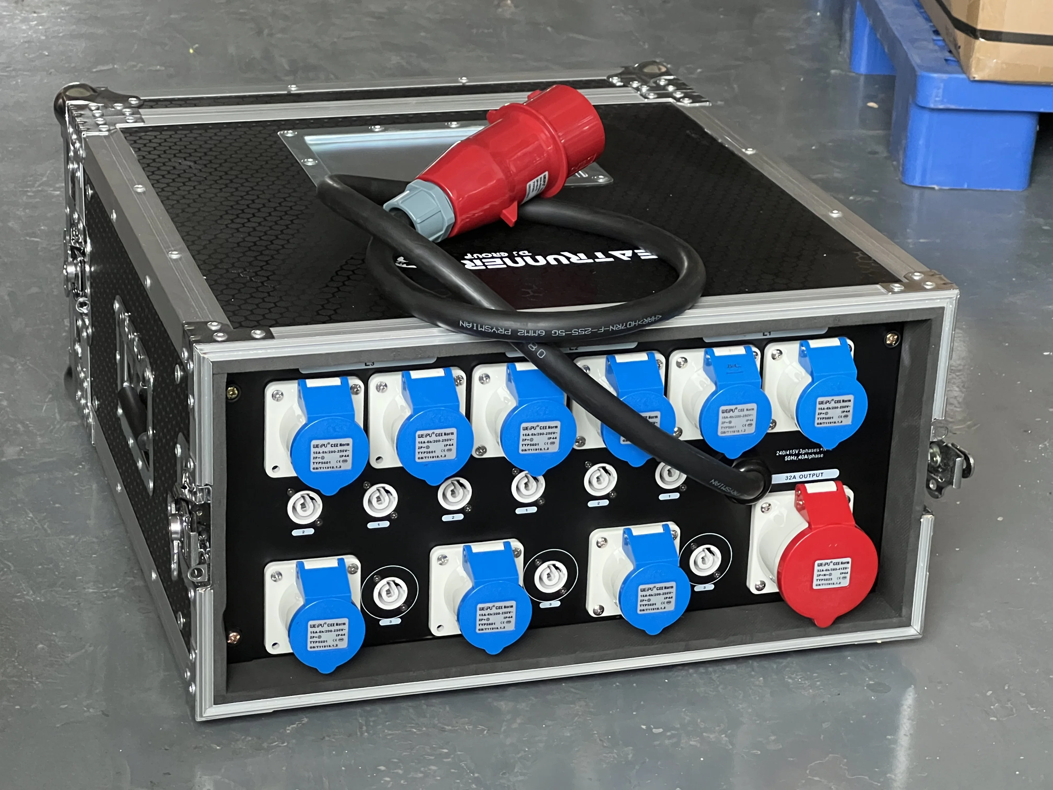 

TLF Power Distribution Equipment 380V 5P 32A Power Box Stage Equipment