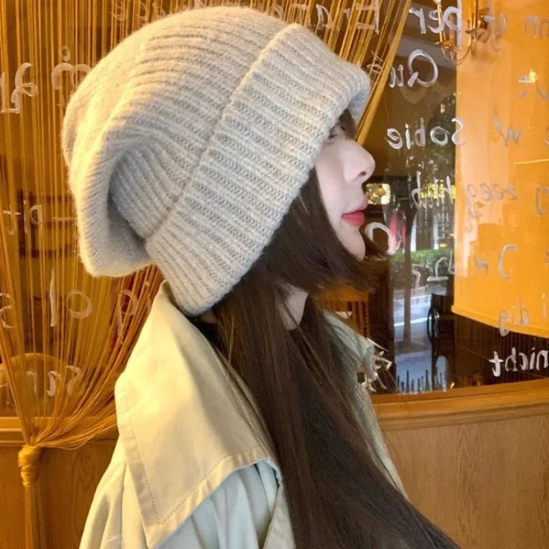 Fashion New Winter Knitted Hat Women Korean Solid Outdoor Warm Beanies All-match Casual Elastic Comfortable Cap New Bonnet Hats