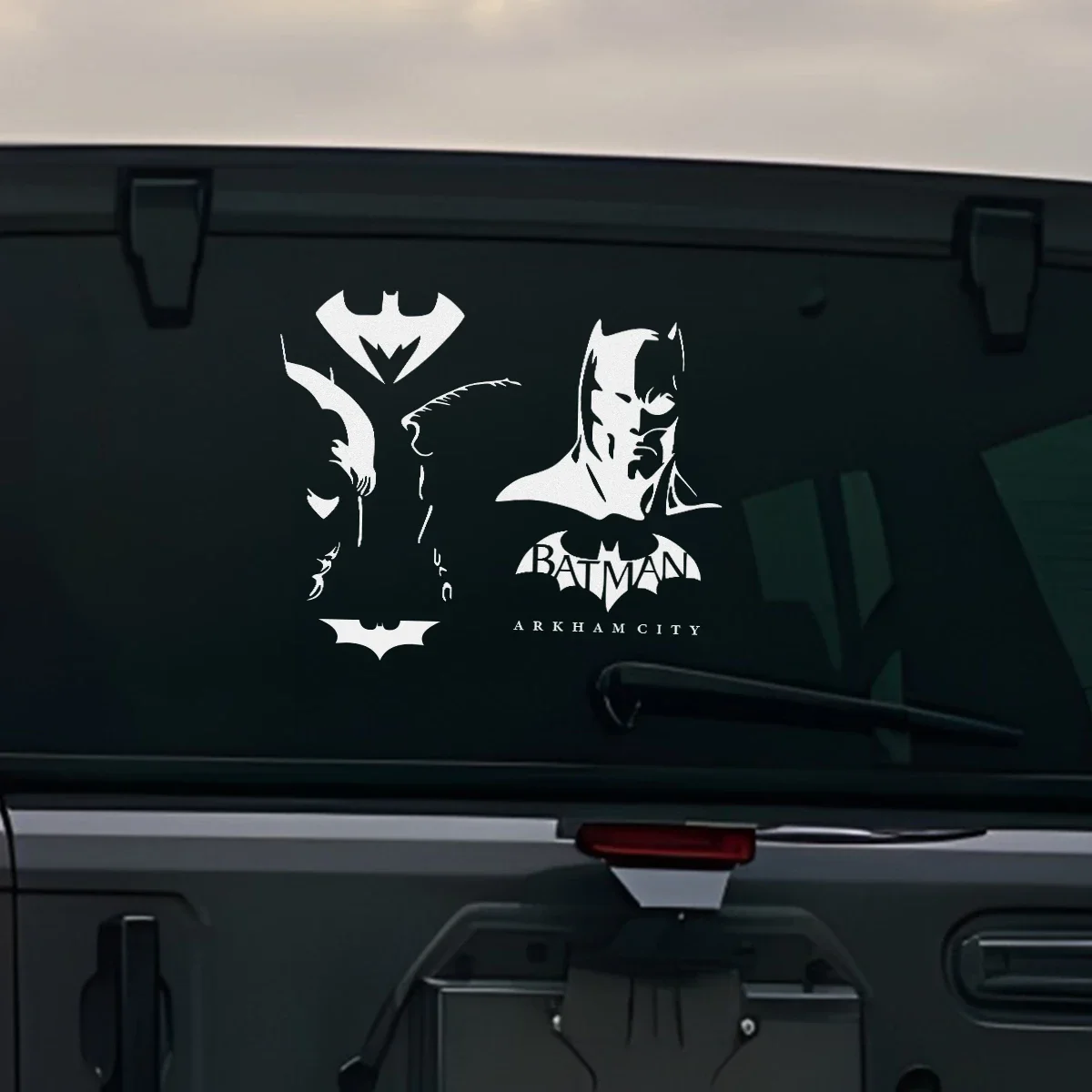 Bat Stickers Car Accessories Window Door Windshield Scratch Cover Cartoon Cool Motorcycle Reflective Decal Batmans Decoration