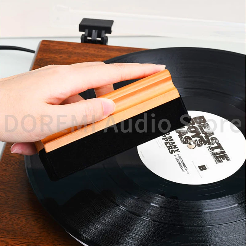 Anti-Static Vinyl Record Cleaning Brush Cleaner Velvet Dust Remover Brush for Phonograph Turntable LP Vinyl Records Cleaning